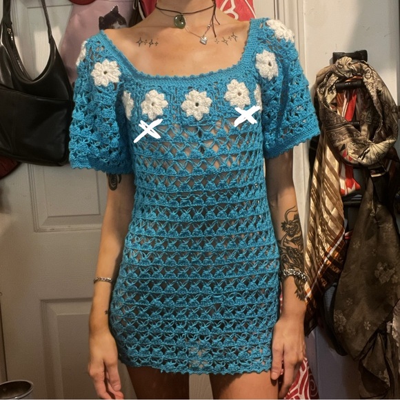 VINTAGE Crochet Mini Dress - Picture 3 of 5